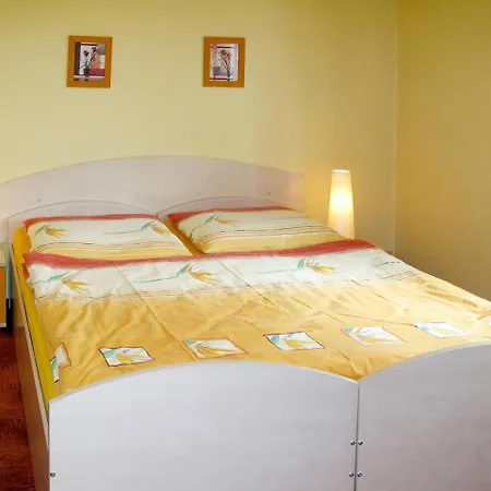 Apartment Sindelarovi 112w
